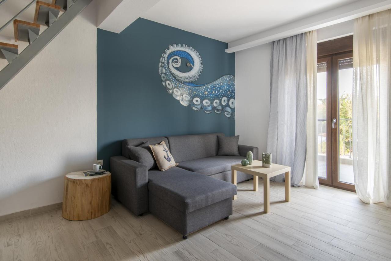 Varka Rooms Nikiti  Bagian luar foto